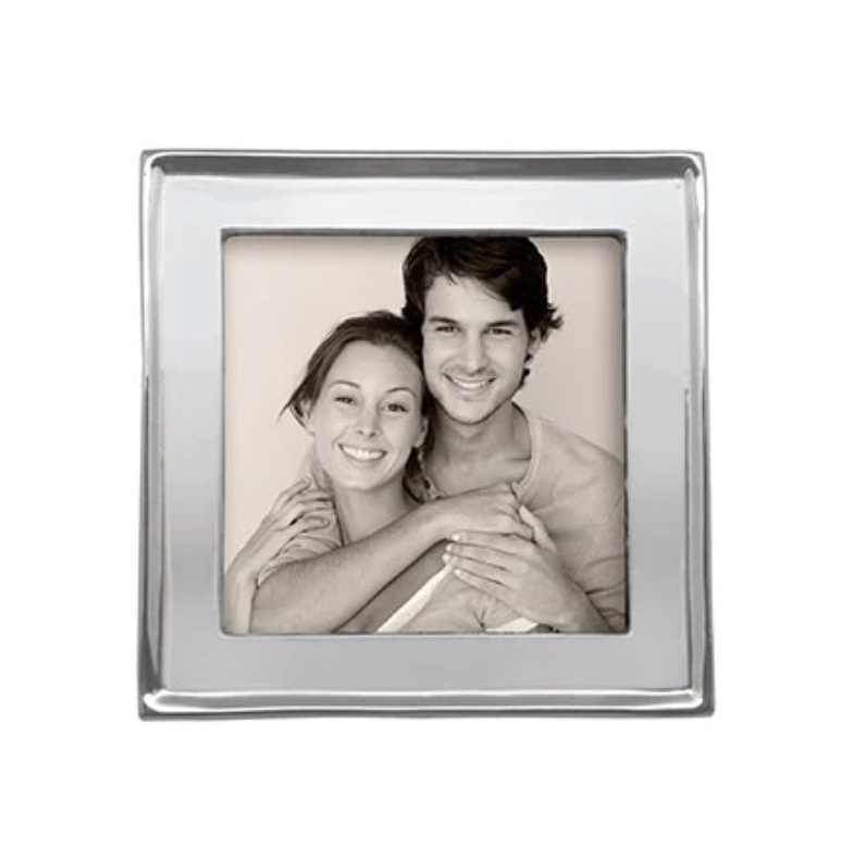 Mariposa 4x4 Square Frame